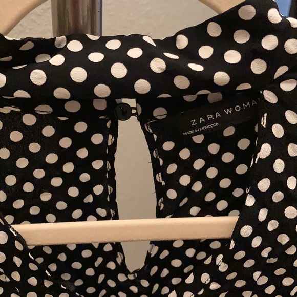 Cute blouse - Picture 2 of 2